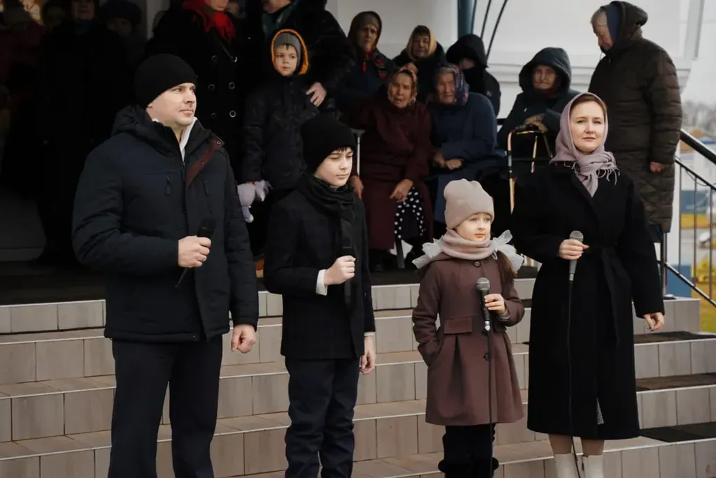 30b94ff2-5fc1-4d2b-a40a-384da185c0d6