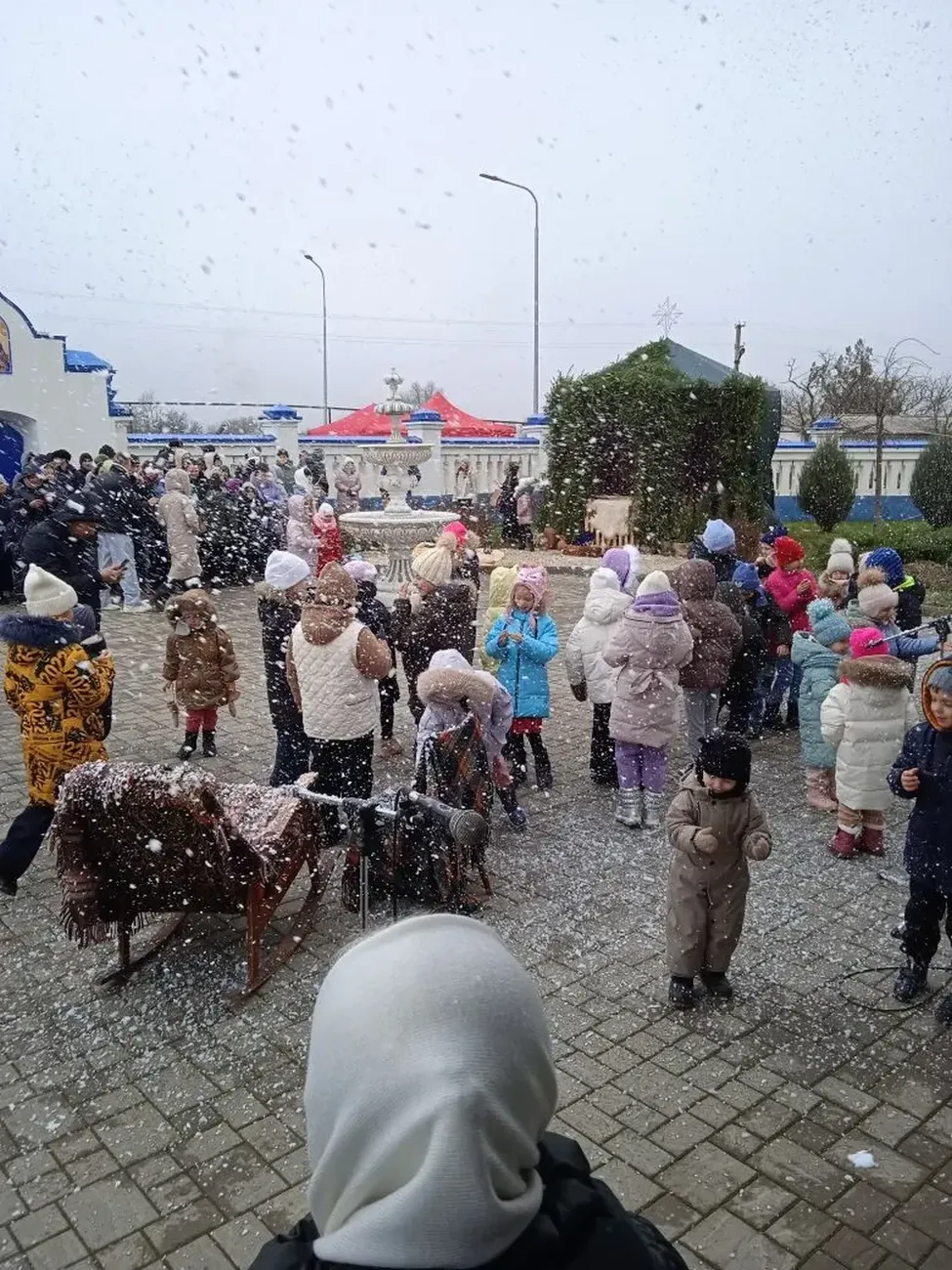 a53ecada-645d-42e5-a3c5-0c598ea45a4a