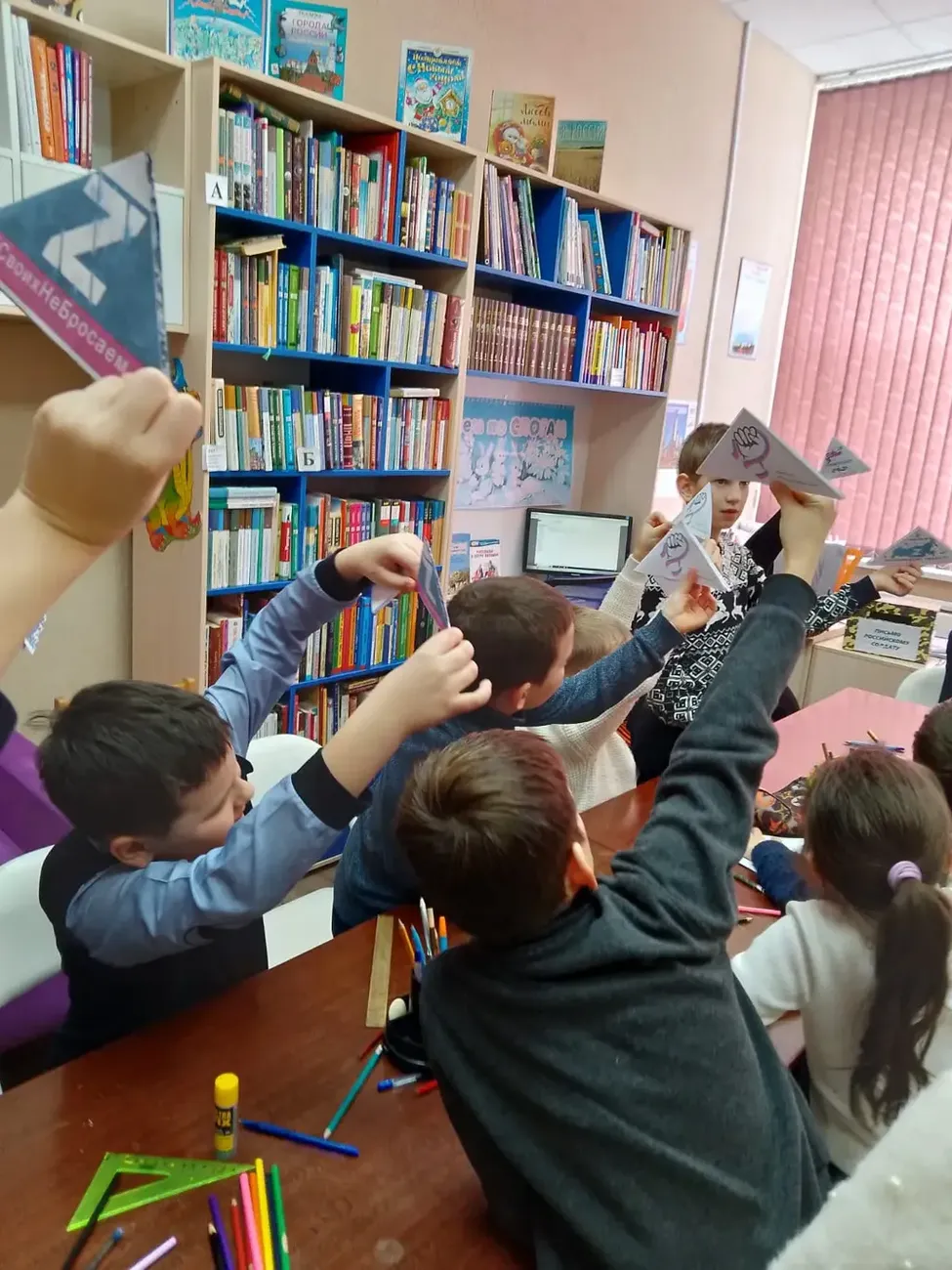 cfa53e30-d326-438f-b82e-896edc5ed2ed