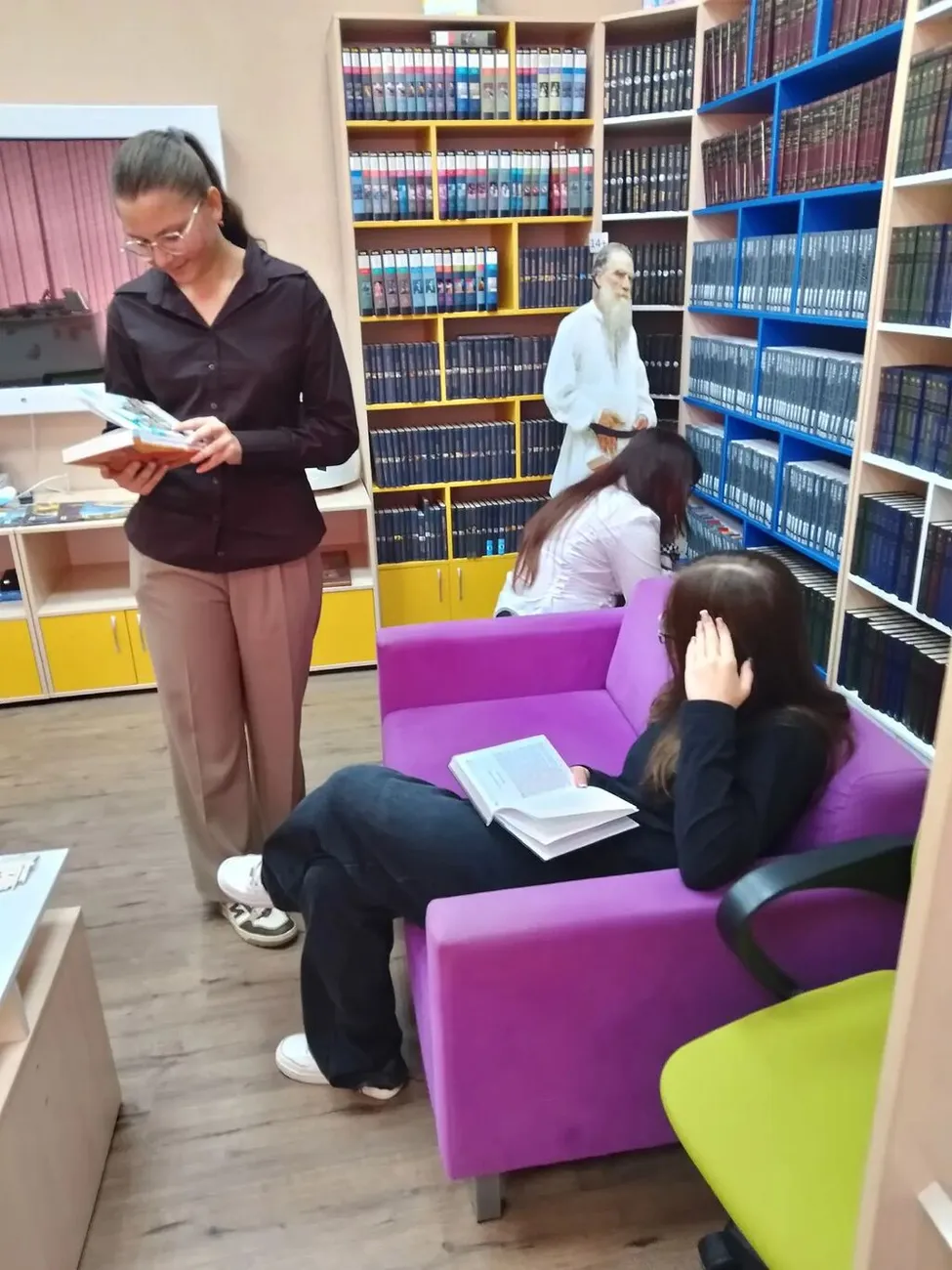 eaa9a803-ff2c-4a2e-afa3-25c55238fe88