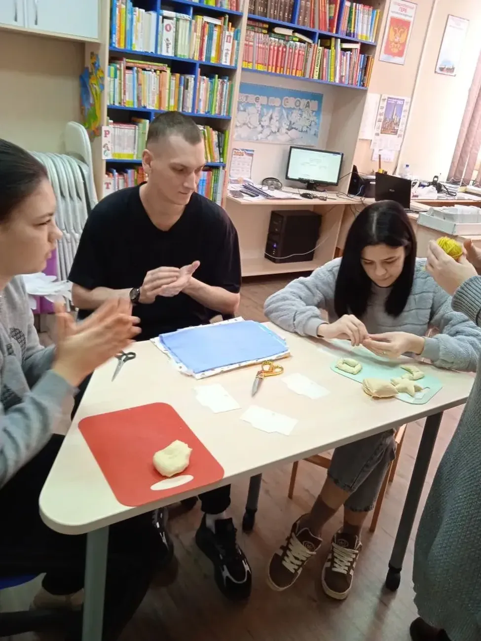 83dc9bf1-e44f-4afb-9953-4fc6e1339e6d